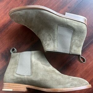 Jenny Kayne Chelsea suede booties, olive green, NEW, size 40